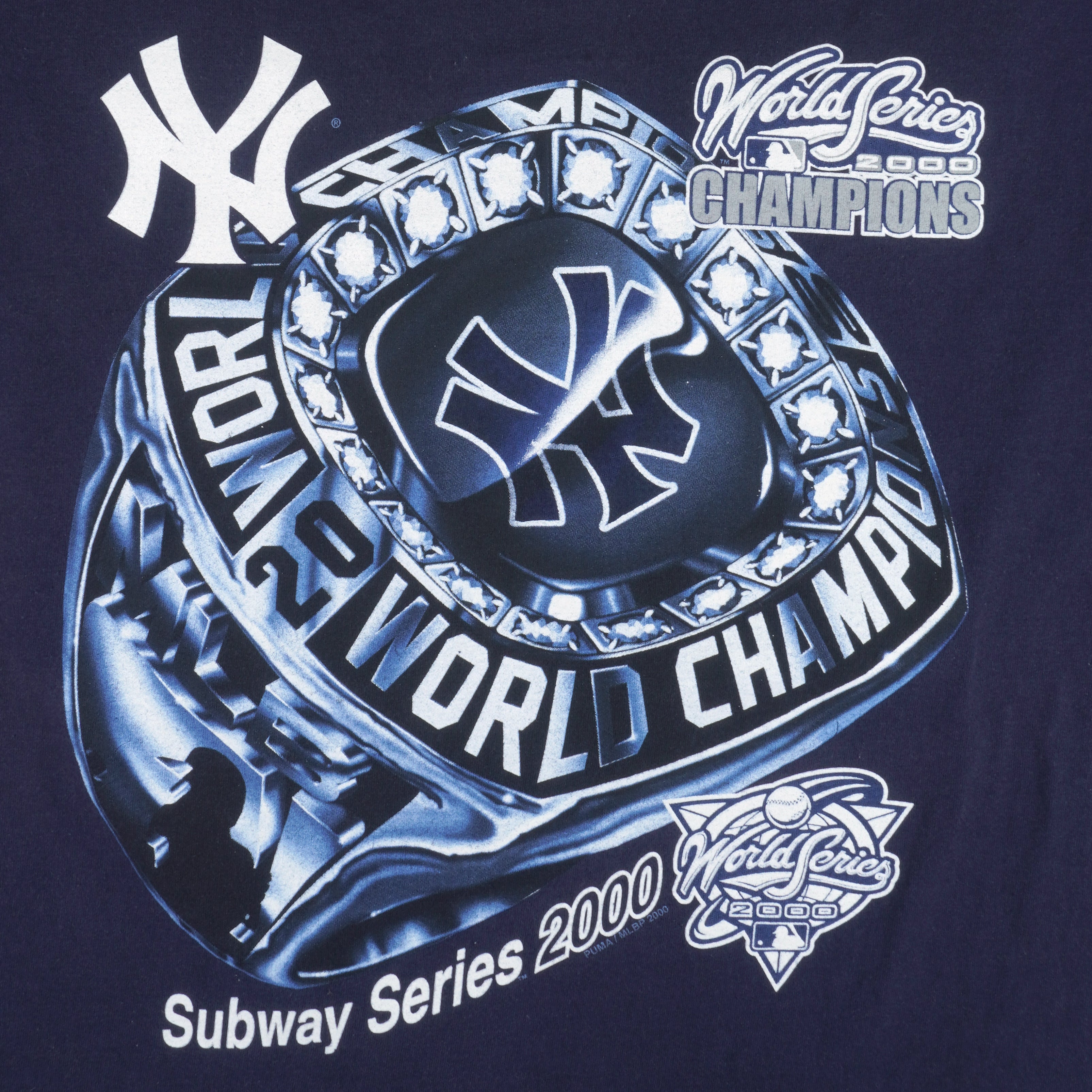 MLB (Puma) - New York Yankees, World Series Champions T-Shirt 2000 Medium Vintage Retro Baseball
