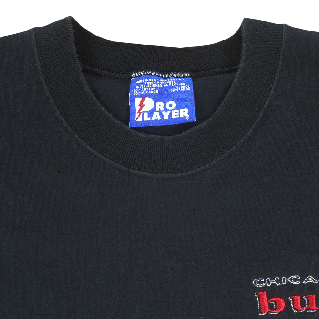 NBA - Chicago Bulls Embroidered T-Shirt 1990s X-Large Vintage Retro Basketball