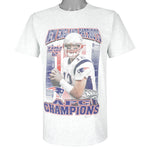 NFL - New England Patriots Tom Brady No. 12 T-Shirt 2002 Large