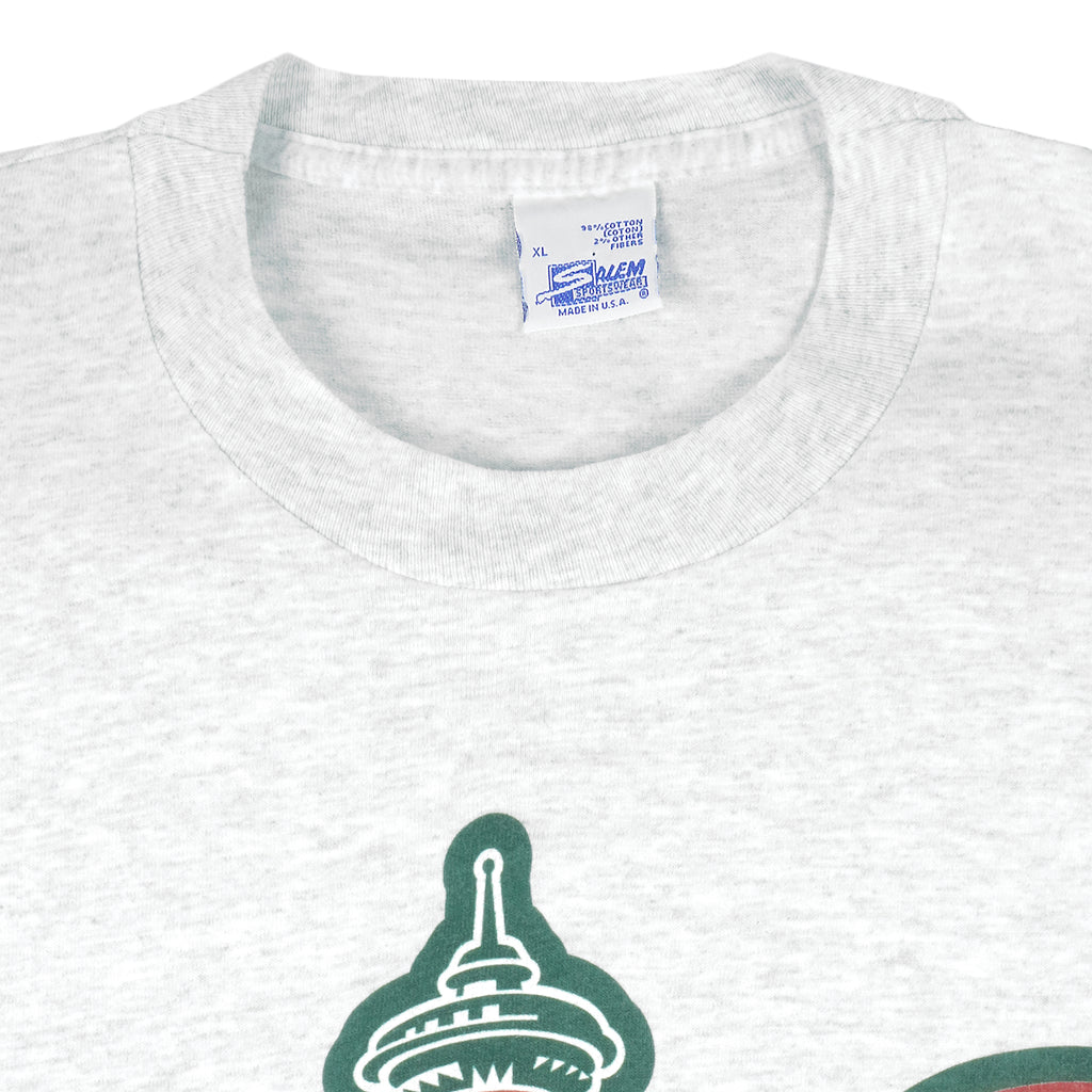 NBA (Salem) - Seattle Sonics Big Logo T-Shirt 1994 X-Large Vintage Retro Basketball