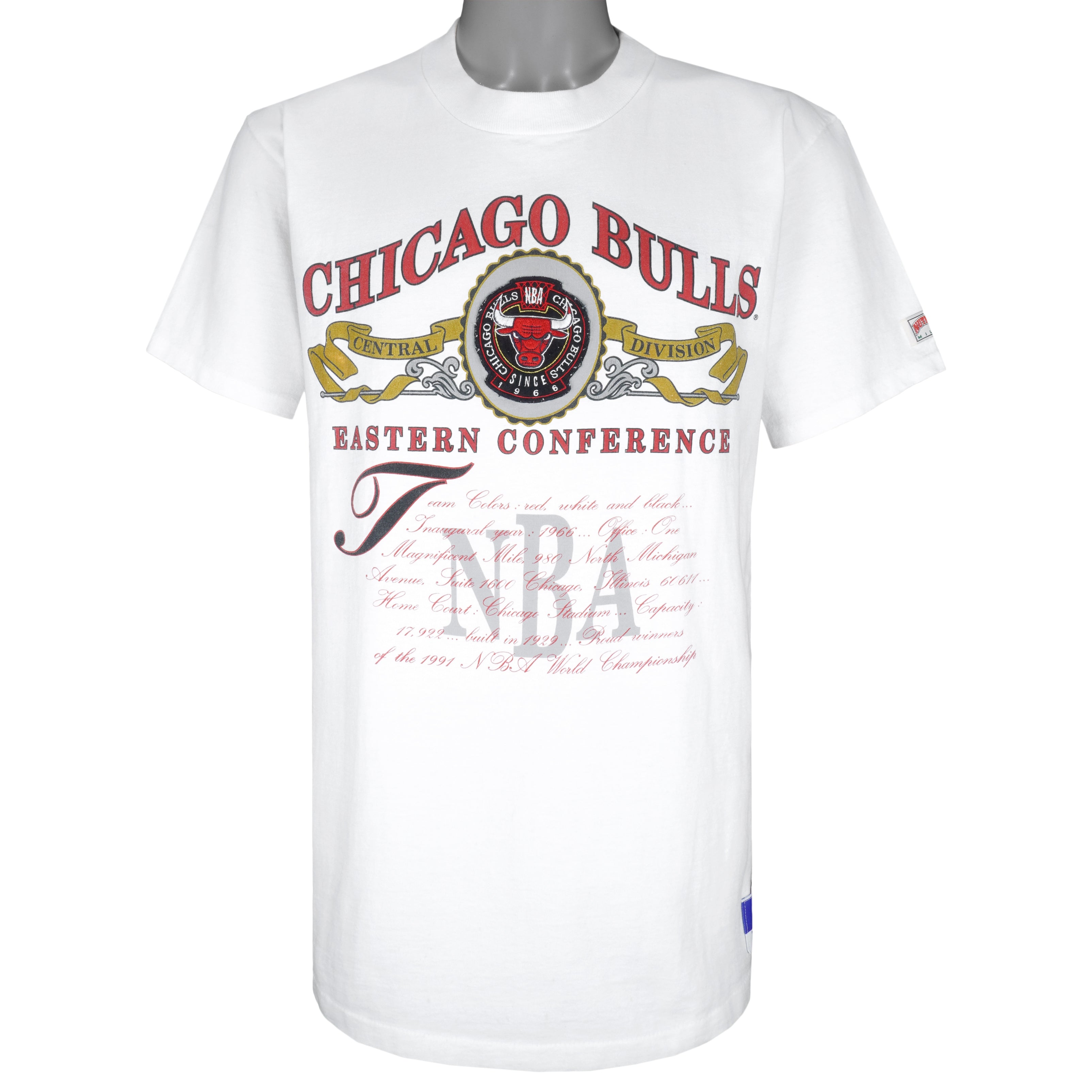 NBA (Nutmeg) - Chicago Bulls NBA World Champions T-Shirt 1990s X-Large Vintage Retro Basketball