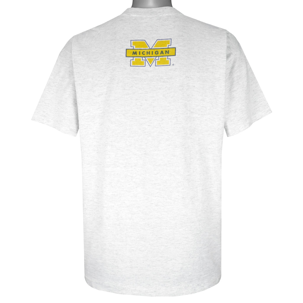 NCAA - Michigan Wolverines Big Logo T-Shirt 1990s X-Large Vintage Retro College