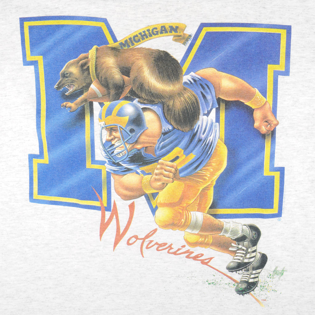 NCAA - Michigan Wolverines Big Logo T-Shirt 1990s X-Large Vintage Retro College