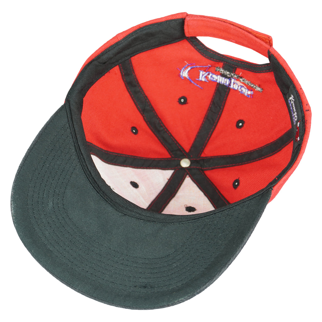 NBA (Kick 10) - Chicago Bulls Embroidered Logo Strapback Hat 1990s OSFA Vintage Retro Basketball