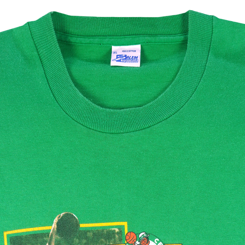 NBA (Salem) - Boston Celtics Spell-Out T-Shirt 1990s X-Large Vintage Retro Basketball