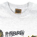 NFL (Nutmeg) - Pittsburgh Steelers Spell-Out T-Shirt 1990s Large Vintage Retro Football