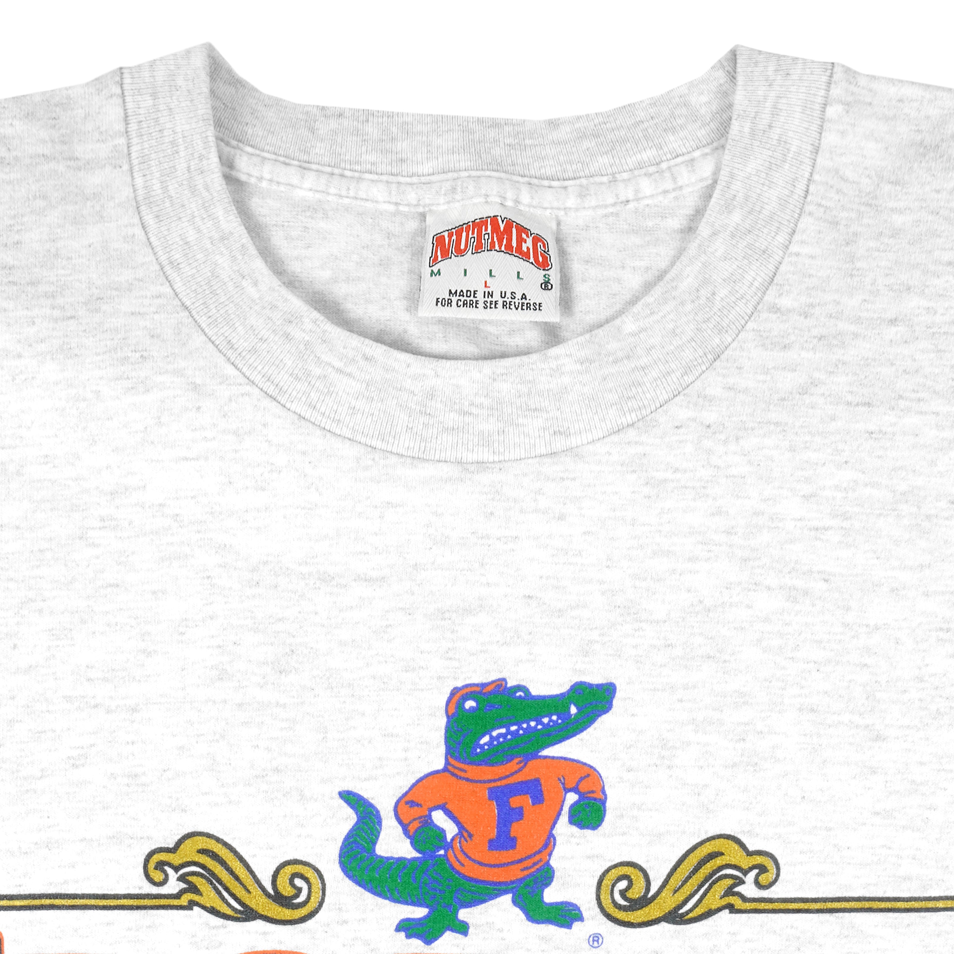 NCAA (Nutmeg) - Florida Gators Big Spell-Out T-Shirt 1990s Large Vintage Retro Collage