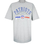 NFL (Pro line) - New England Patriots Spell-Out T-Shirt 1990s X-Large Vintage Retro Football