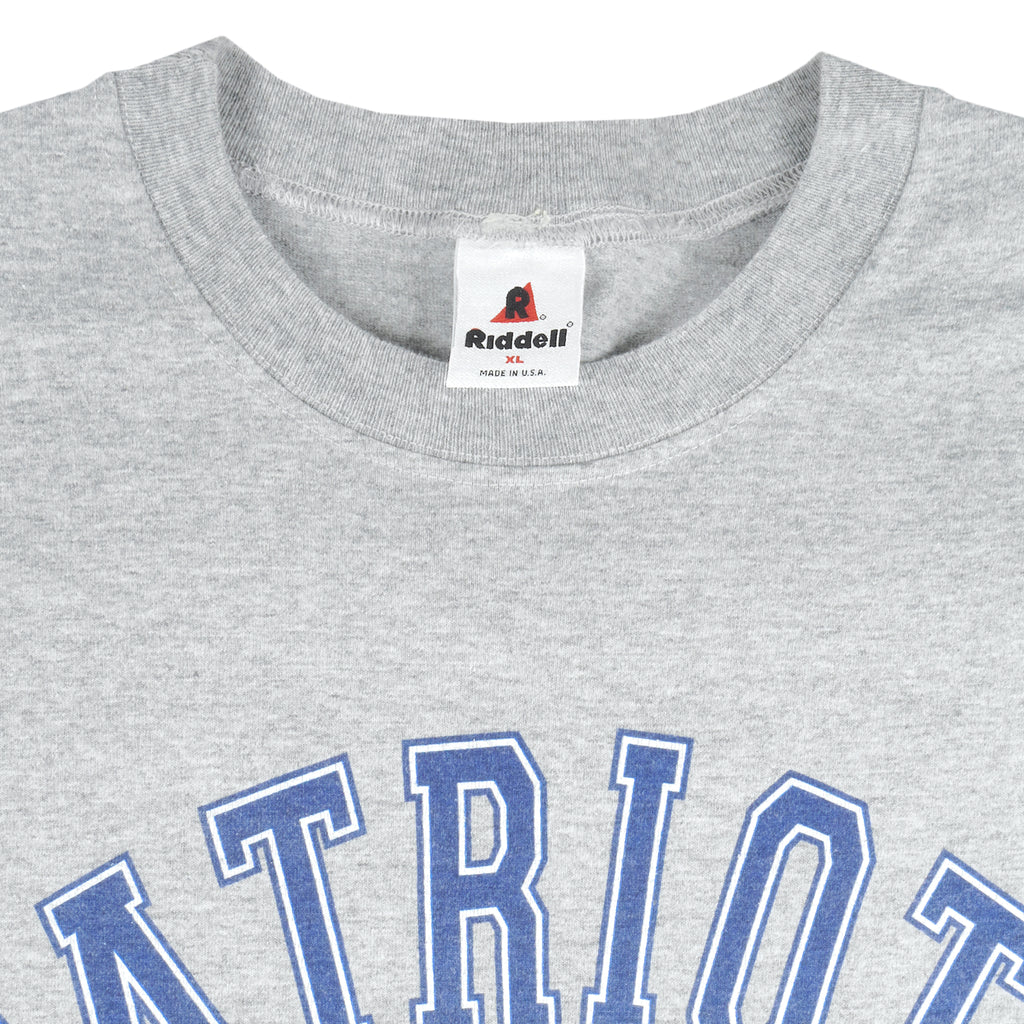 NFL (Pro line) - New England Patriots Spell-Out T-Shirt 1990s X-Large Vintage Retro Football