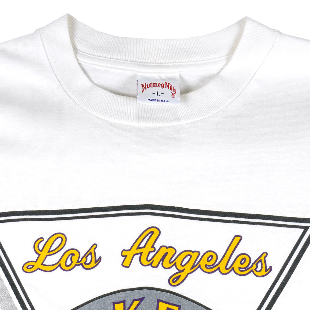 NBA (Nutmeg Mills) - Los Angeles Lakers T-Shirt 1990s Large Vintage Retro