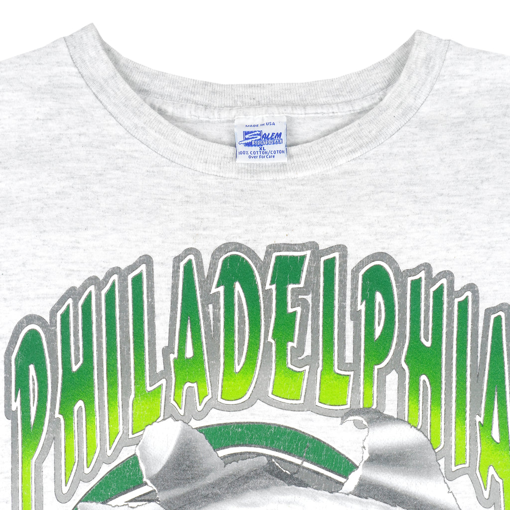 NFL - Philadelphia Eagles Spell-Out T-Shirt 1990s X-Large Vintage Retro Football