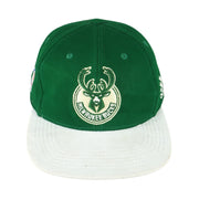 Adidas - Milwaukee Bucks Embroidered Snapback Hat 1990s OSFA Vintage Retro Basketball