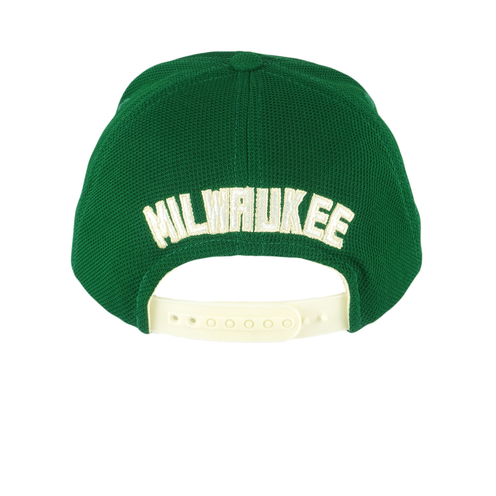 Adidas - Milwaukee Bucks Embroidered Snapback Hat 1990s OSFA Vintage Retro Basketball