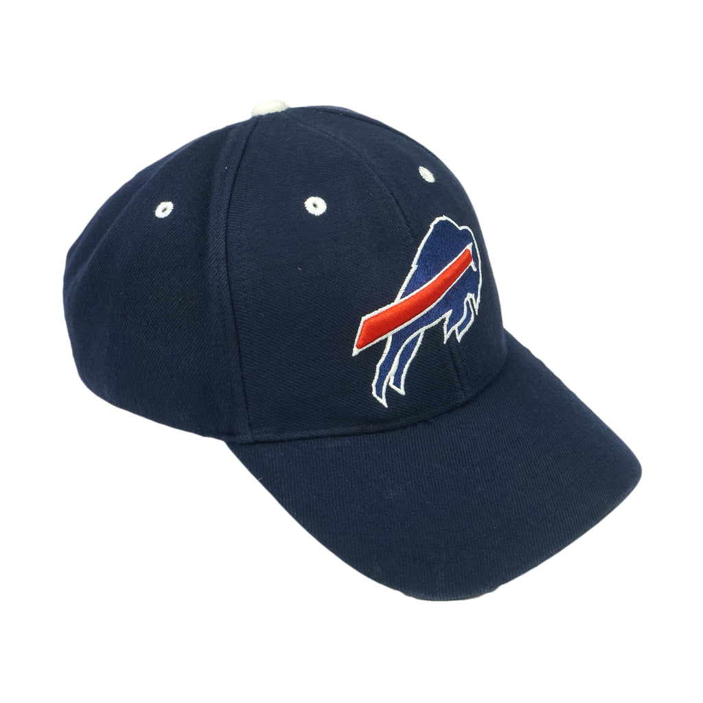 NFL (Twins Enterprise) - Buffalo Bills Embroidered Strapback Hat 1990s OSFA Vintage Retro