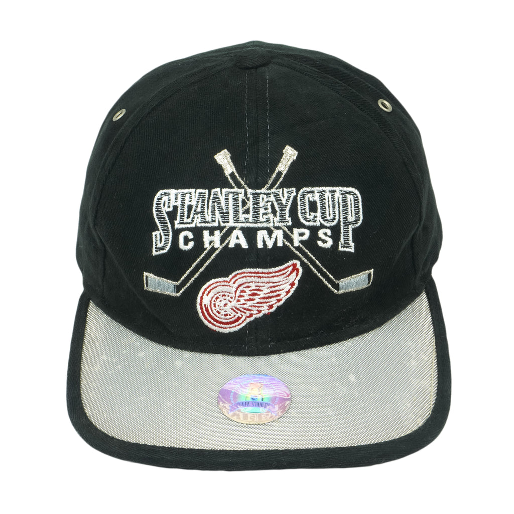 Starter - Detroit Red Wings Stanley Cup Champs Embroidered Strapback Hat 1998 OSFA