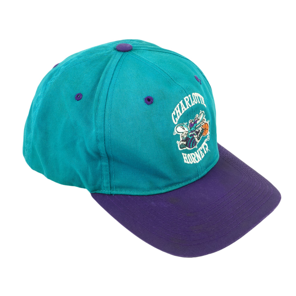 NBA (The G Cap) - Charlotte Hornets Embroidered Snapback Hat 1990s OSFA Vintage Retro Spell-Out