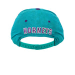 NBA (The G Cap) - Charlotte Hornets Embroidered Snapback Hat 1990s OSFA Vintage Retro Spell-Out