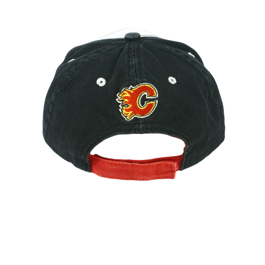 NHL - Calgary Flames Adjustable Hat 1990s OSFA Vintage Retro Hockey