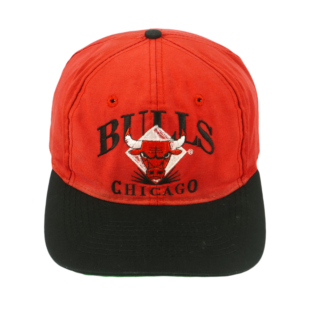 NBA (AJD) - Chicago Bulls Embroidered Snapback Hat 1990s OSFA