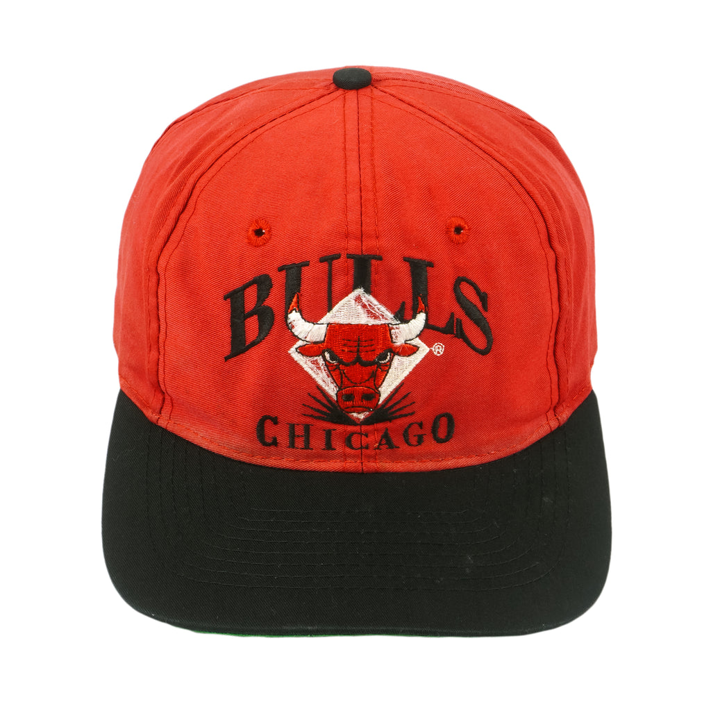 NBA (AJD) - Chicago Bulls Embroidered Snapback Hat 1990s OSFA