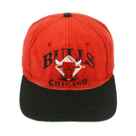 NBA (AJD) - Chicago Bulls Embroidered Snapback Hat 1990s OSFA