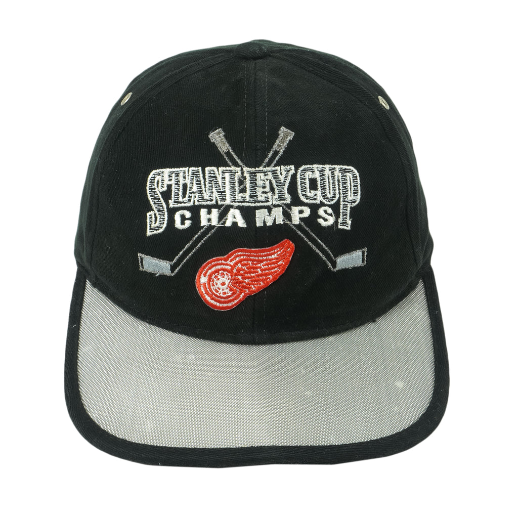 Starter - NHL Detroit Red Wings Stanley Cup Champs Embroidered Snapback Hat 1998 OSFA