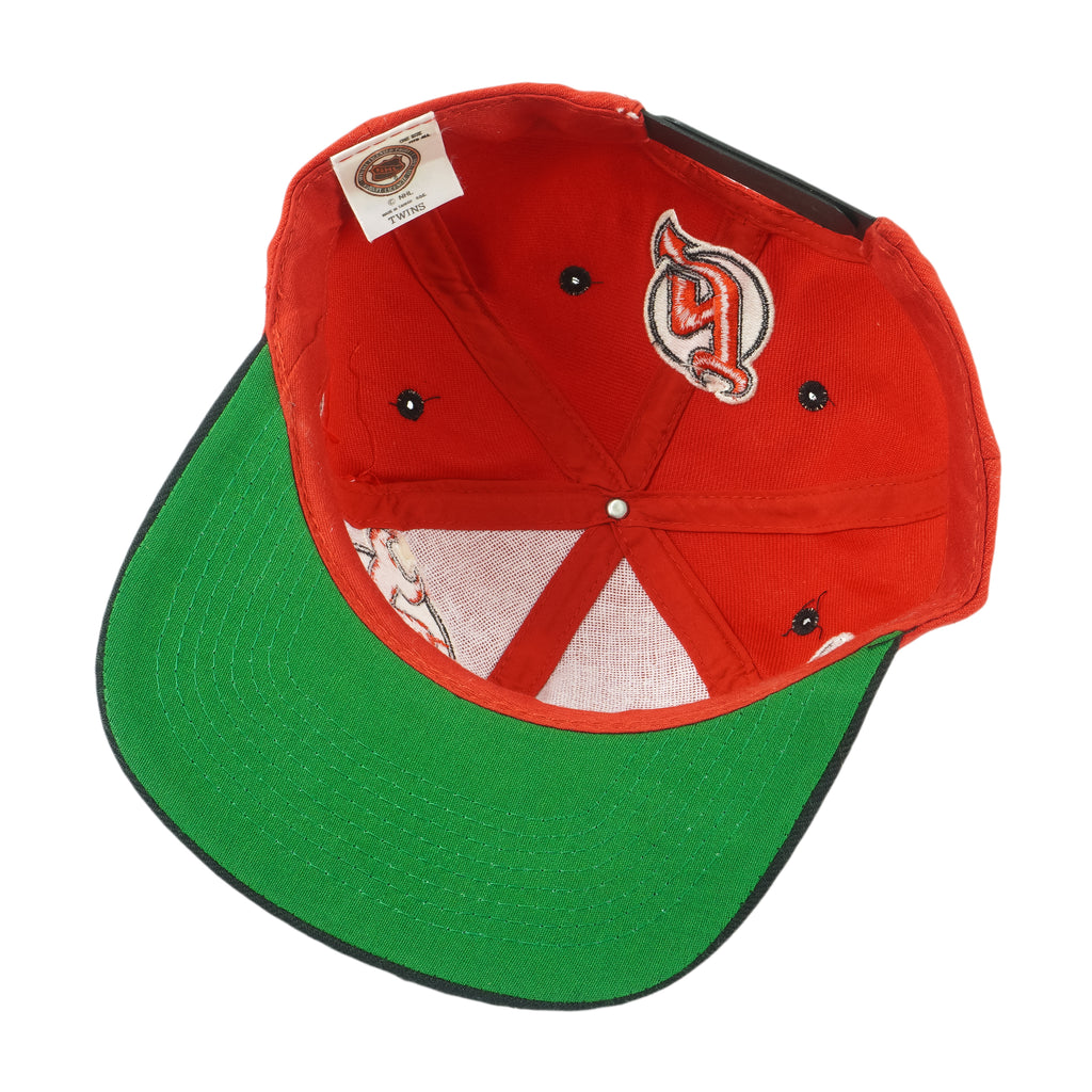 NHL (Twins Enterprise) - New Jersey Devils Embroidered Spell-Out Snapback Hat 1990s OSFA Vintage Retro