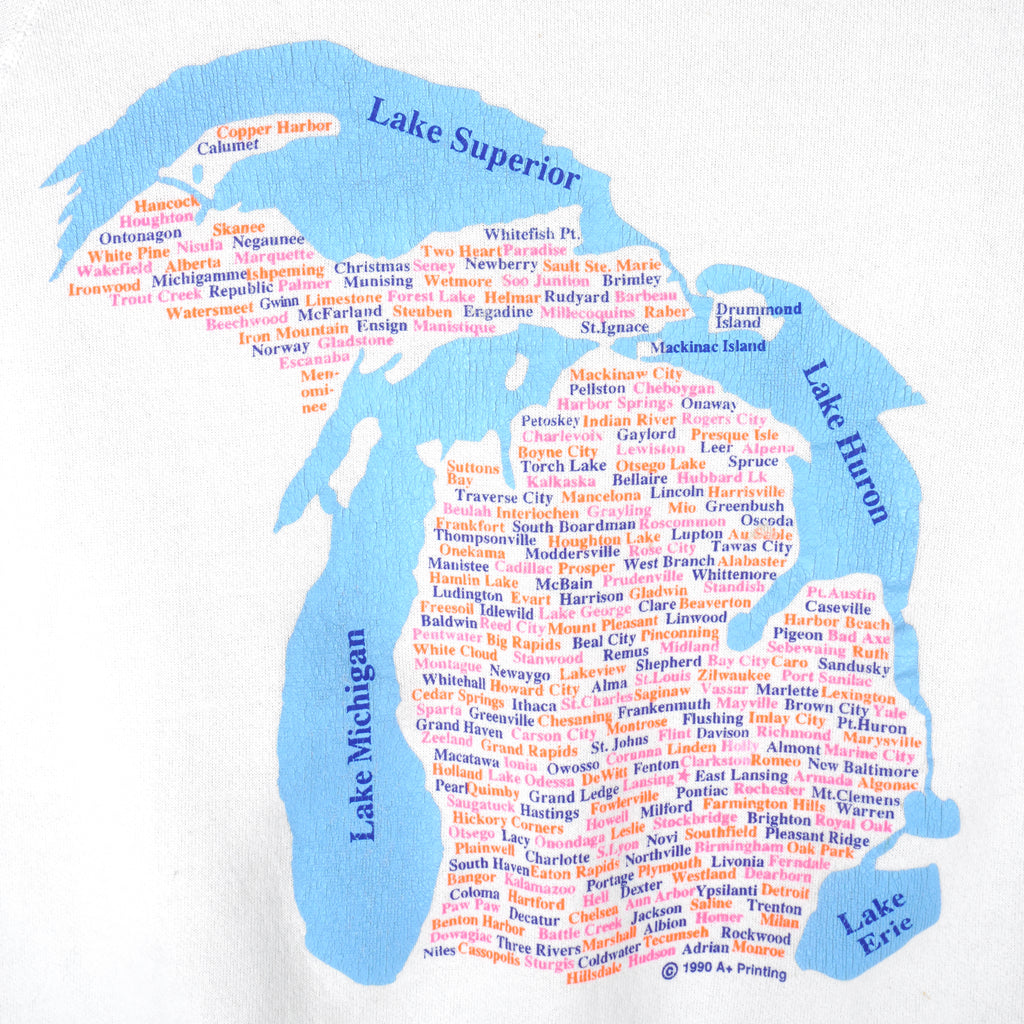 Vintage (Lee) - The Great Lakes, Michigan Crew Neck Sweatshirt 1990s Large Vintage Retro