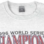 MLB - New York Yankees Crew Neck Sweatshirt 1996 Large Vintage Retro Baseball