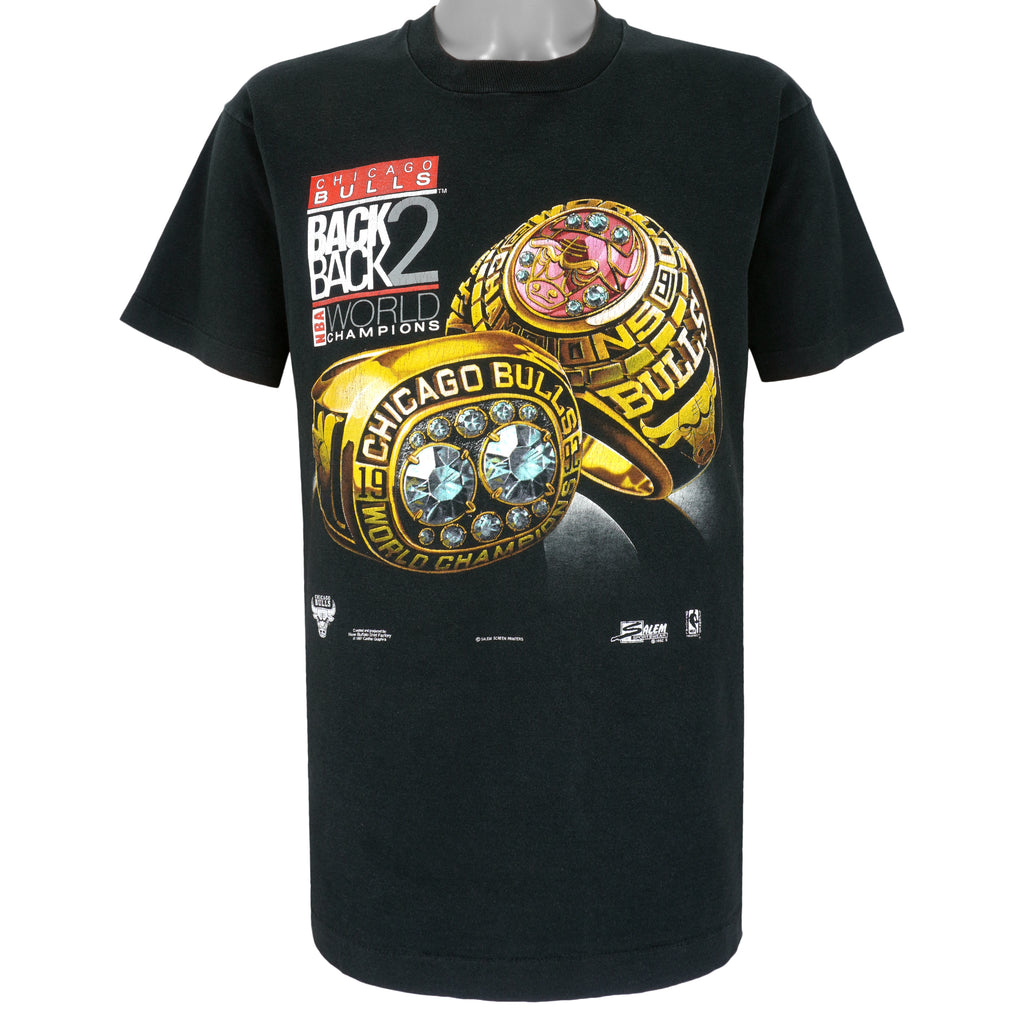 NBA (Salem) - Chicago Bulls, World Champions Ring T-Shirt 1992 Large Vintage Retro Basketball