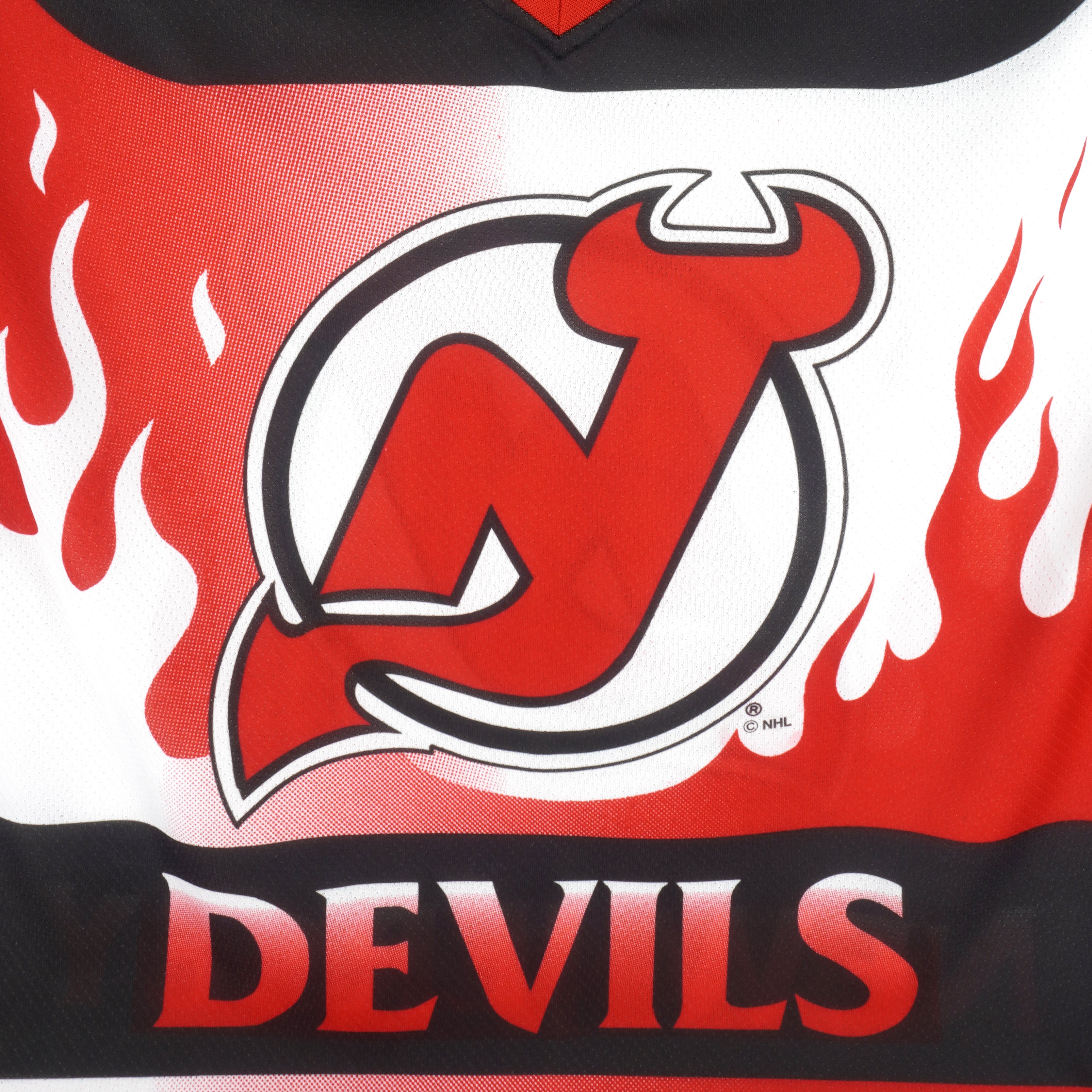 New Jersey Devils Embroidered Team Logo Collectible Patch