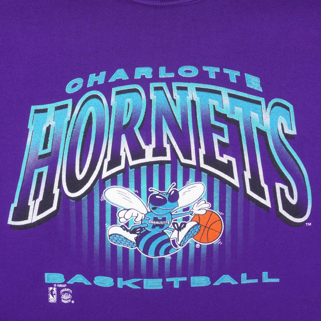 NBA (Salem) - Charlotte Hornets Crew Neck Sweatshirt 1990s XX-Large Vintage Retro Basketball