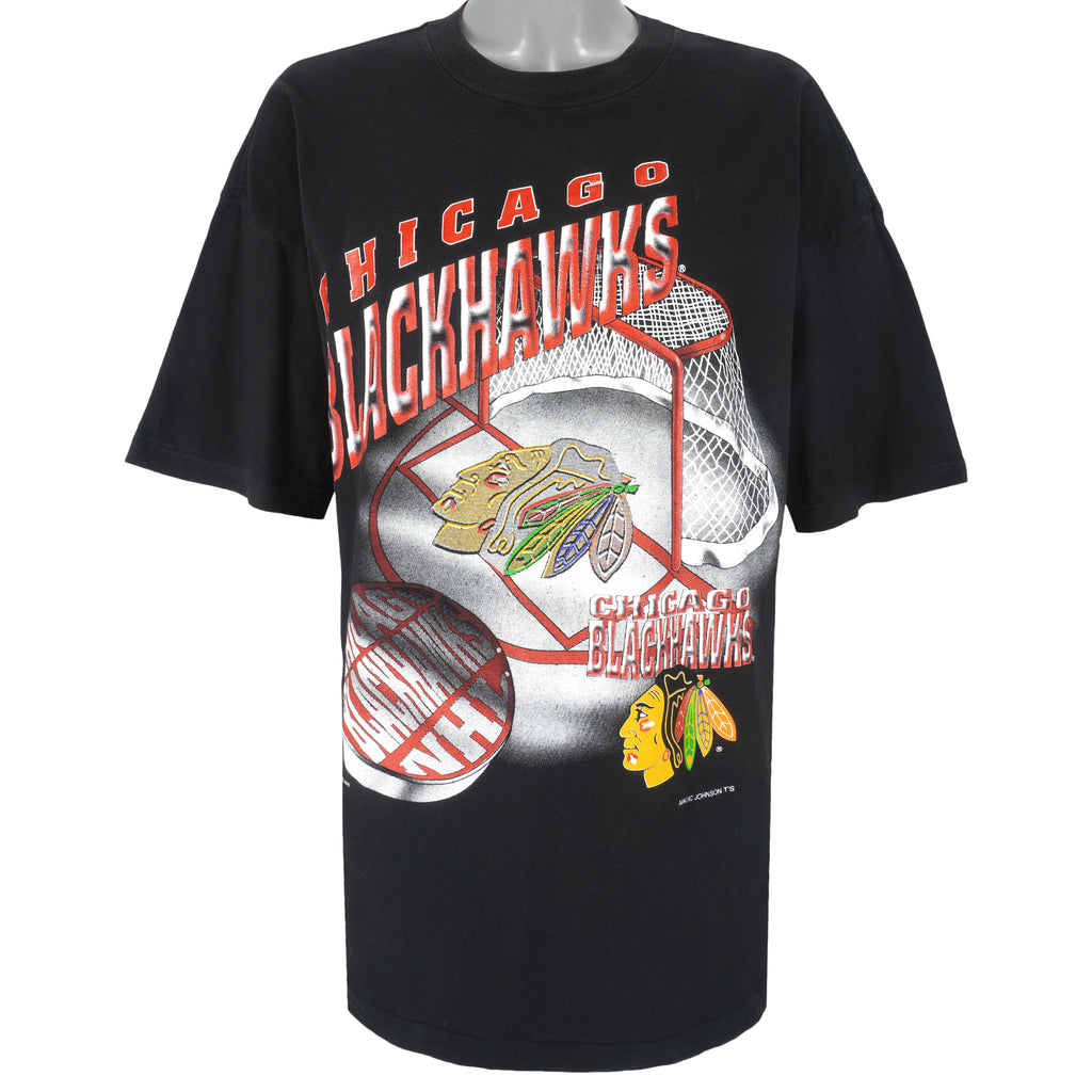 NHL (Magic Johnson Ts) - Chicago Blackhawks T-Shirt 1990s X-Large Vintage Retro Hockey