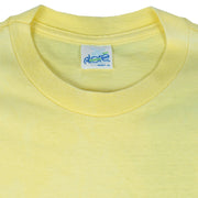 Vintage (Marlboro) - Yellow Gecko Unlimited T-Shirt 1990s X-Large Vintage Retro