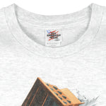 NHL (Nutmeg) - Detroit Red Wings, Steve Yzerman T-Shirt 1998 Large Vintage Retro Hockey