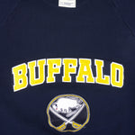 NHL - Blue Buffalo Sabres Crew Neck Sweatshirt 1990s X-Large Vintage Retro Hockey