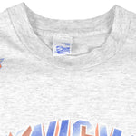 NBA (Salem) - New York Knicks T-Shirt 1990s Large Vintage Retro Basketball