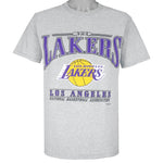 NBA (Lee)- Los Angeles Lakers Big Logo T-Shirt 1990s Medium Vintage Retro Basketball