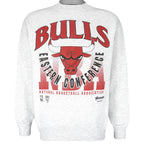 NBA (Artex) - Chicago Bulls Crew Neck Sweatshirt 1990s Large Vintage Retro Basketball