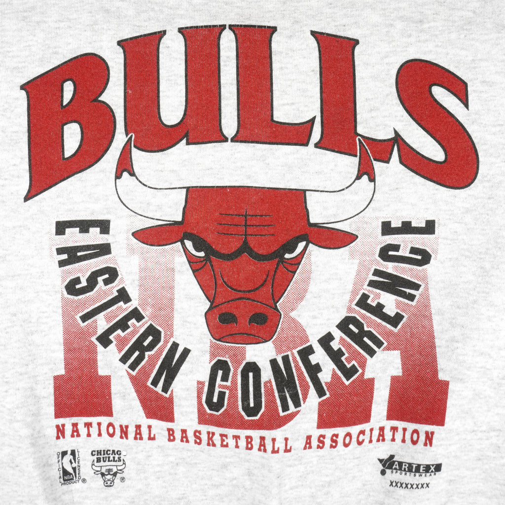 NBA (Artex) - Chicago Bulls Crew Neck Sweatshirt 1990s Large Vintage Retro Basketball