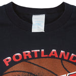 NBA - Portland Trail Blazers Big Logo T-Shirt 1990s Medium Vintage Retro Basketball