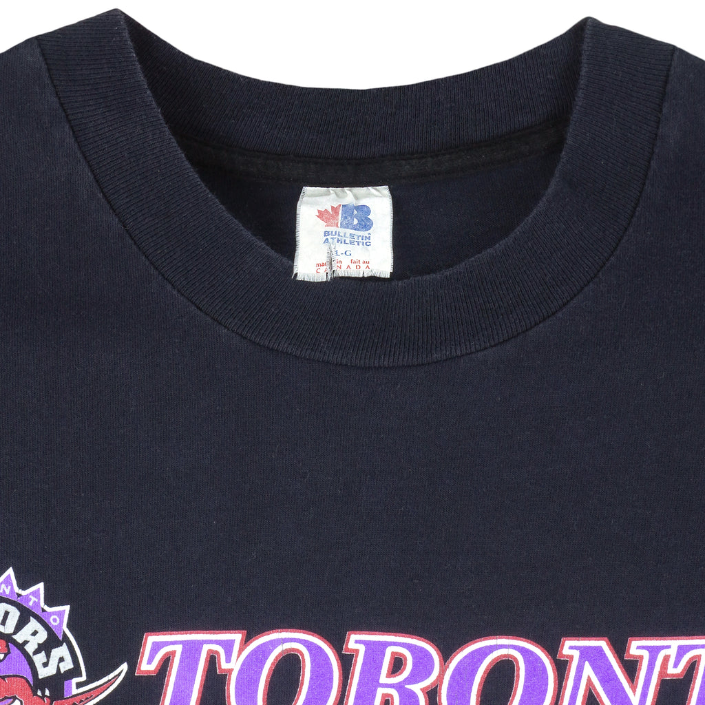 NBA (Bulletin Athletic) - Toronto Raptors T-Shirt 1990s Large Vintage Retro Basketball