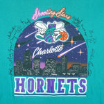 NBA - Charlotte Hornets Shooting Stars T-Shirt 1990s Large Vintage Retro Basketball