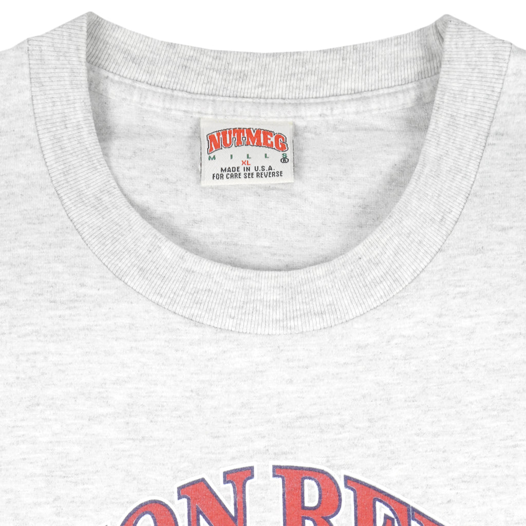 MLB (Nutmeg) - Boston Red Sox T-Shirt 1991 X-Large Vintage Retro Baseball