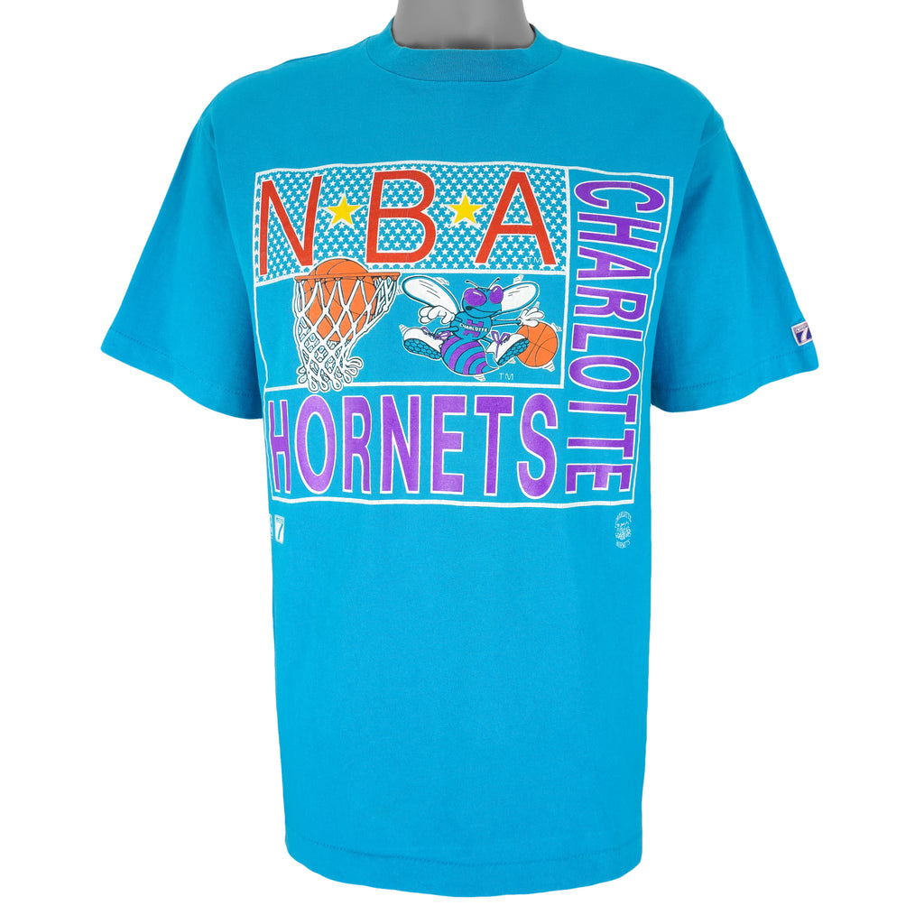 NBA (Logo 7) - Charlotte Hornets T-Shirt 1990s Large Vintage Retro Basketball
