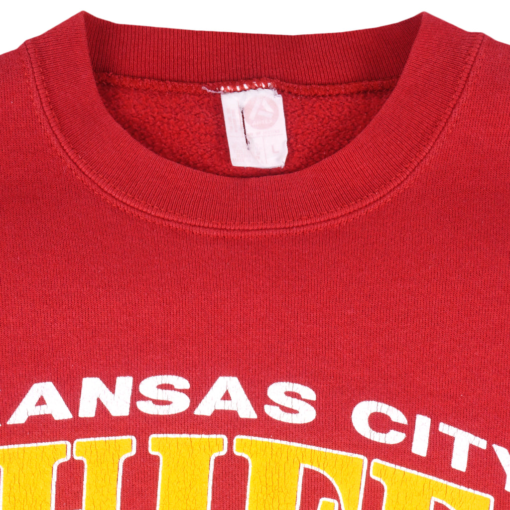 NFL (Artex) - Kansas City Chiefs Snoopy Crew Neck Sweatshirt 1990s Large Vintage Retro Football