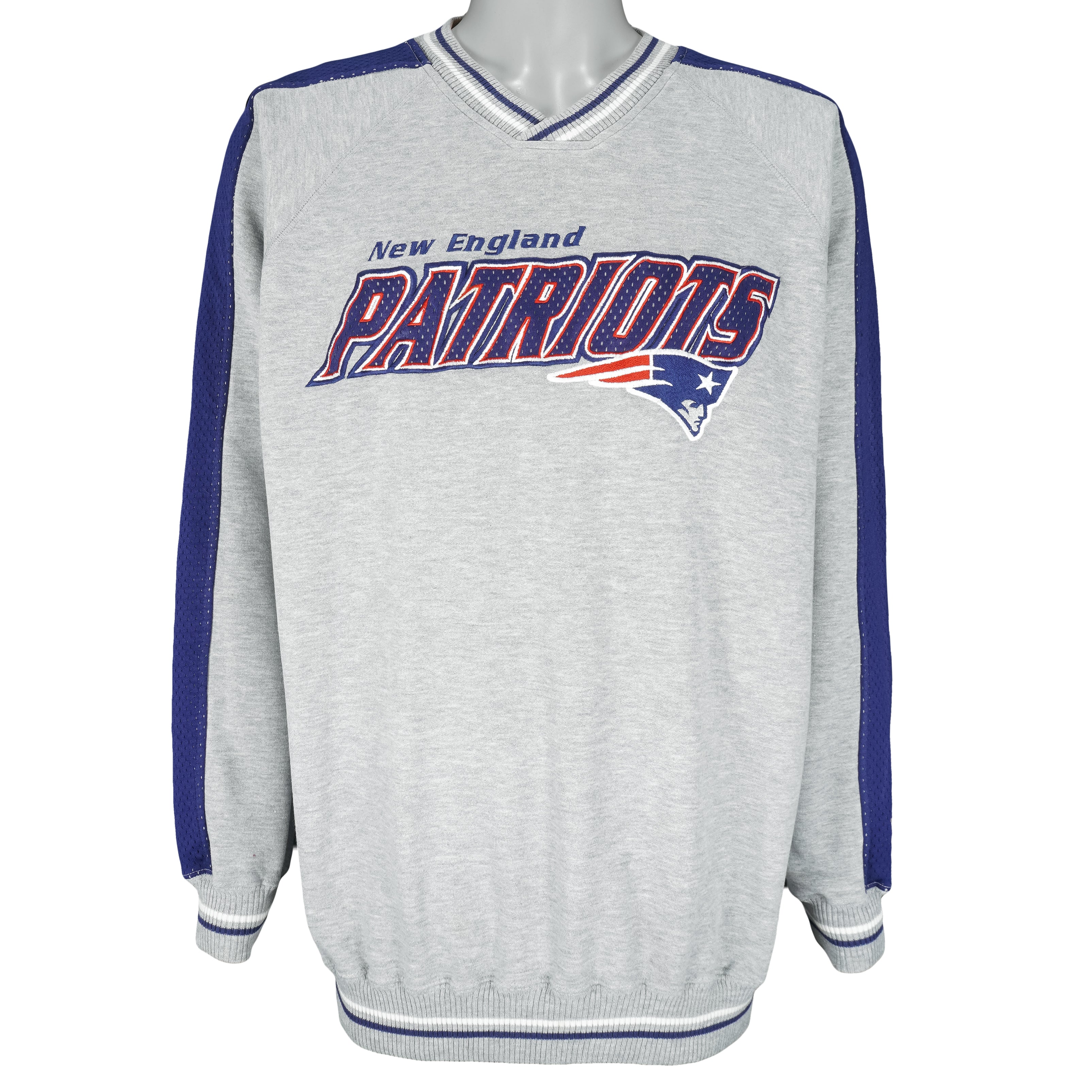 NFL (Lee) - New England Patriots Embroidered Sweatshirt 1990s X-Large Vintage Retro Football