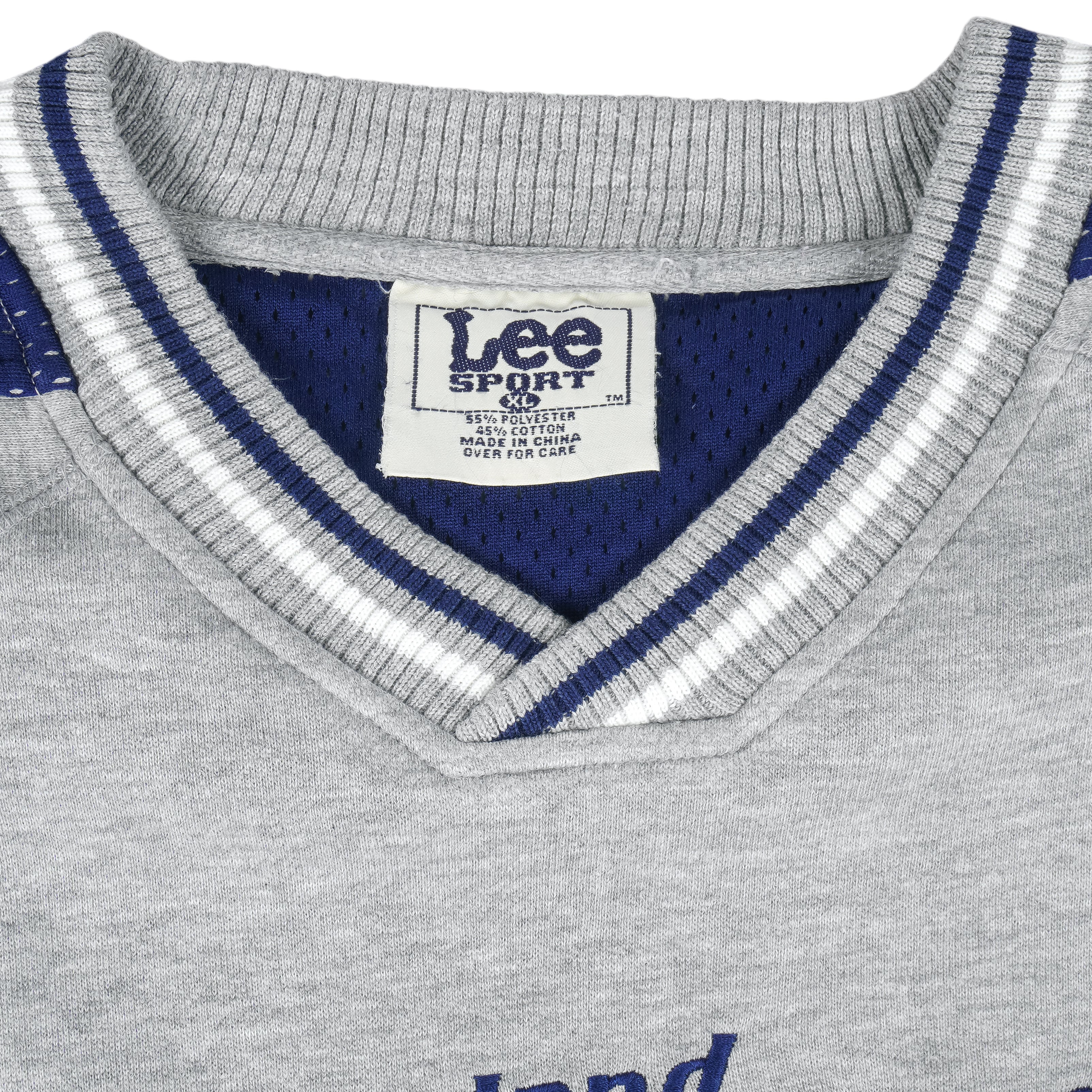 NFL (Lee) - New England Patriots Embroidered Sweatshirt 1990s X-Large Vintage Retro Football