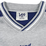 NFL (Lee) - New England Patriots Embroidered Sweatshirt 1990s X-Large Vintage Retro Football