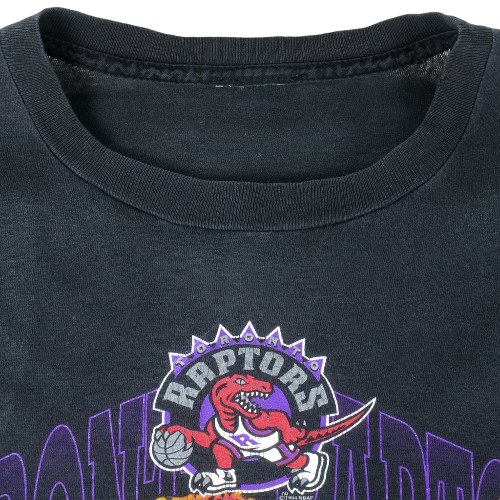NBA - Raptors VS Grizzlies Naismith Cup Spell-Out T-Shirt 1994 X-Large Vintage Retro Basketball